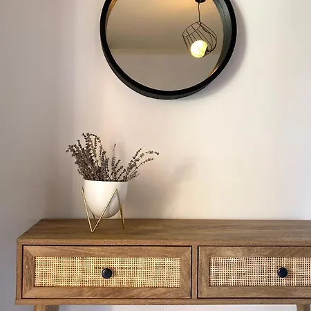 Citrus Apartment